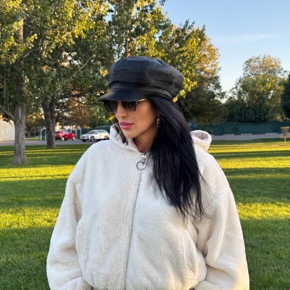 Genuine Lambskin Leather Newsboy Cap Beret Hat for Women’s - Picture 4 of 6